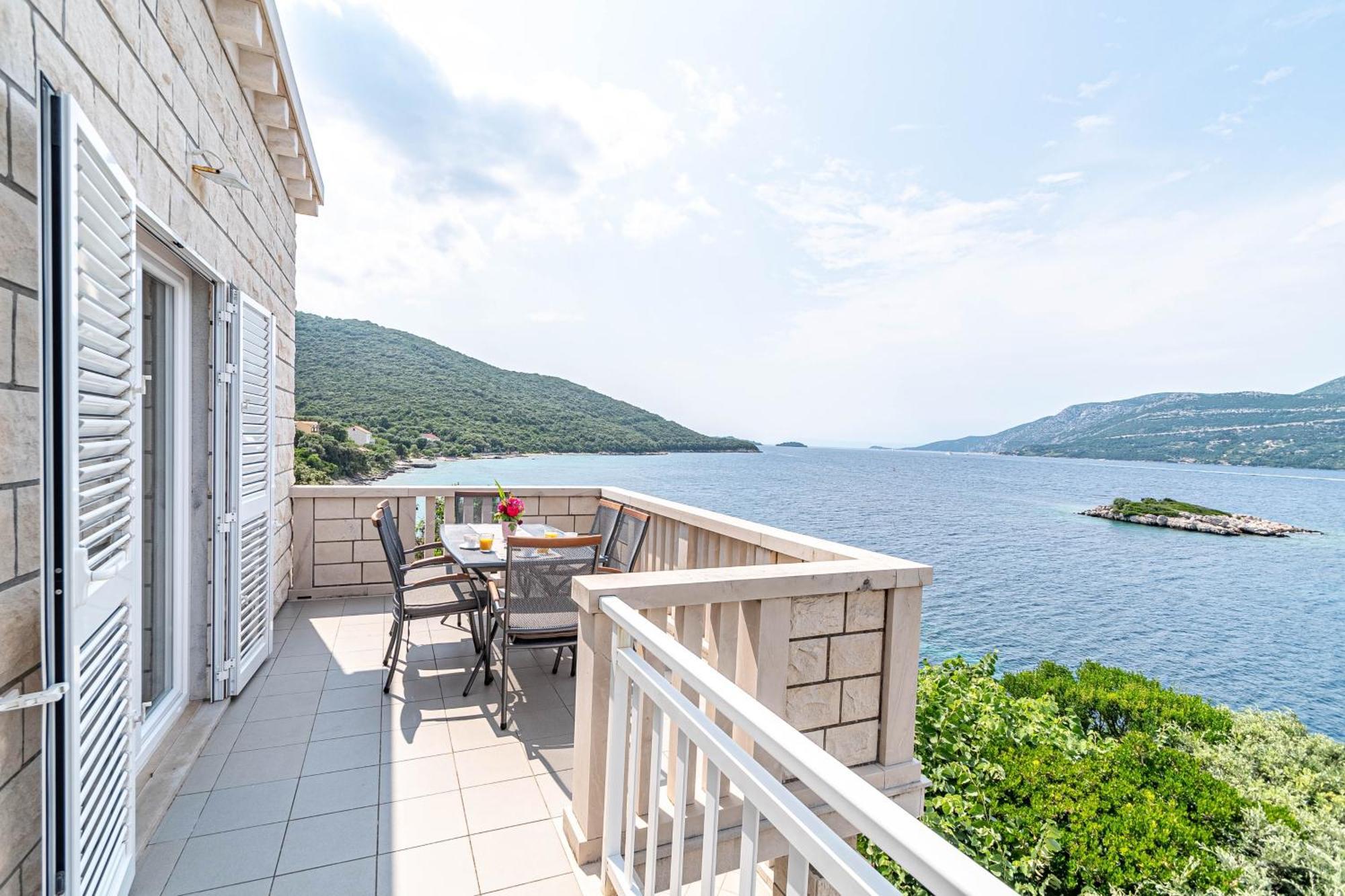 Apartments By The Sea Tri Zala, Korcula - 9237 Zrnovo Ngoại thất bức ảnh