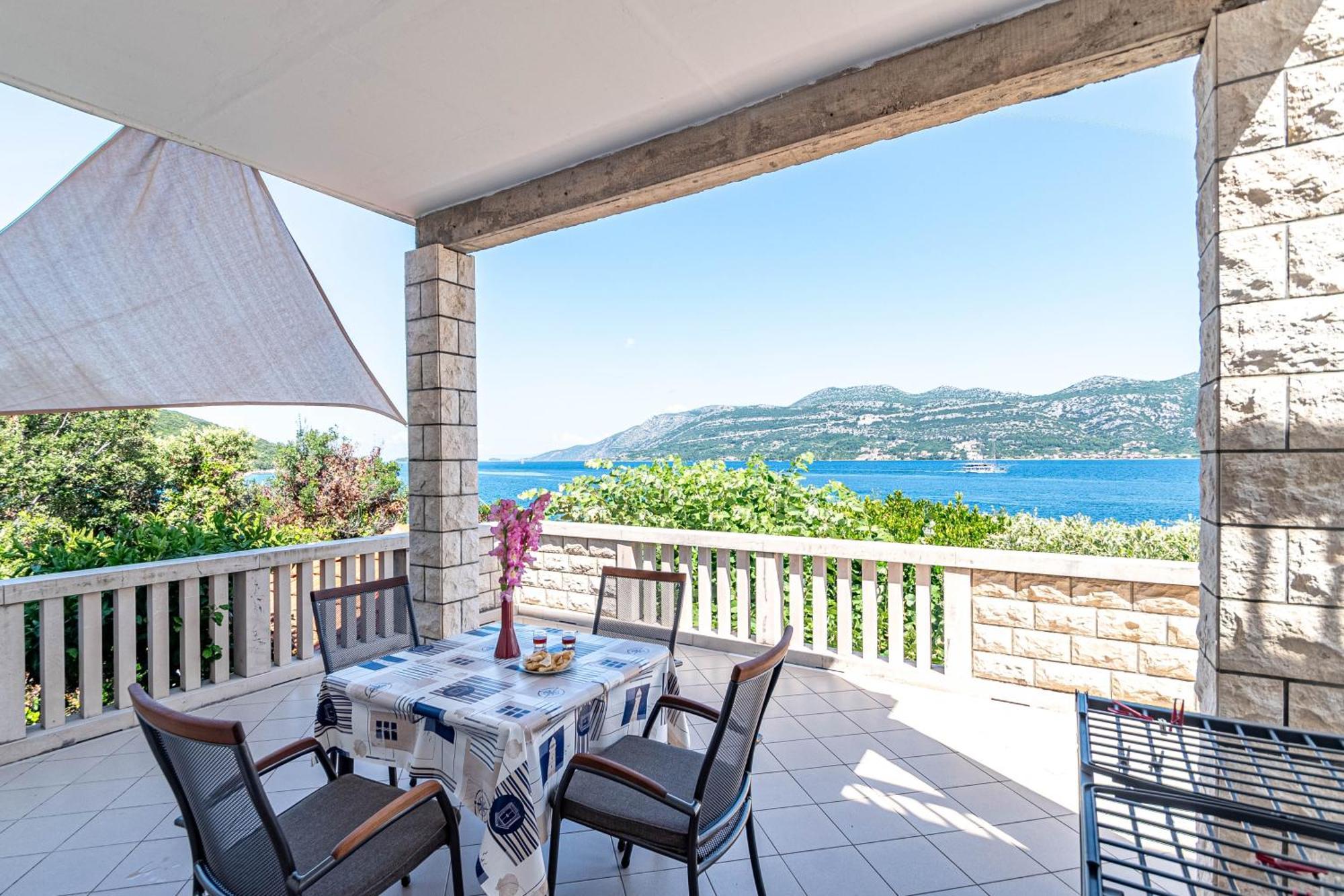 Apartments By The Sea Tri Zala, Korcula - 9237 Zrnovo Ngoại thất bức ảnh