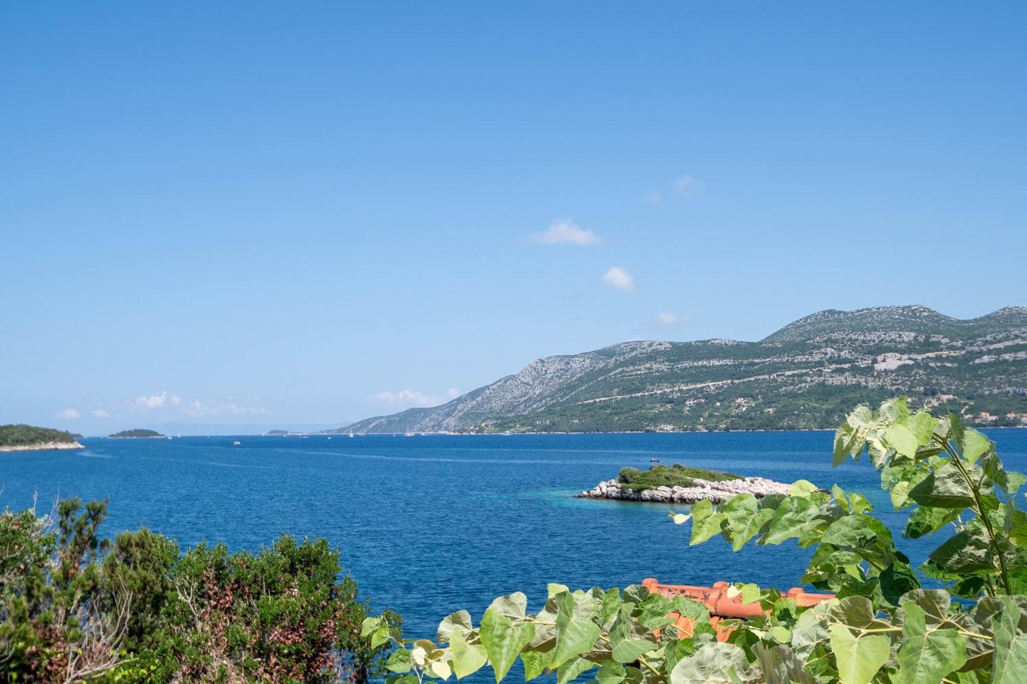 Apartments By The Sea Tri Zala, Korcula - 9237 Zrnovo Ngoại thất bức ảnh