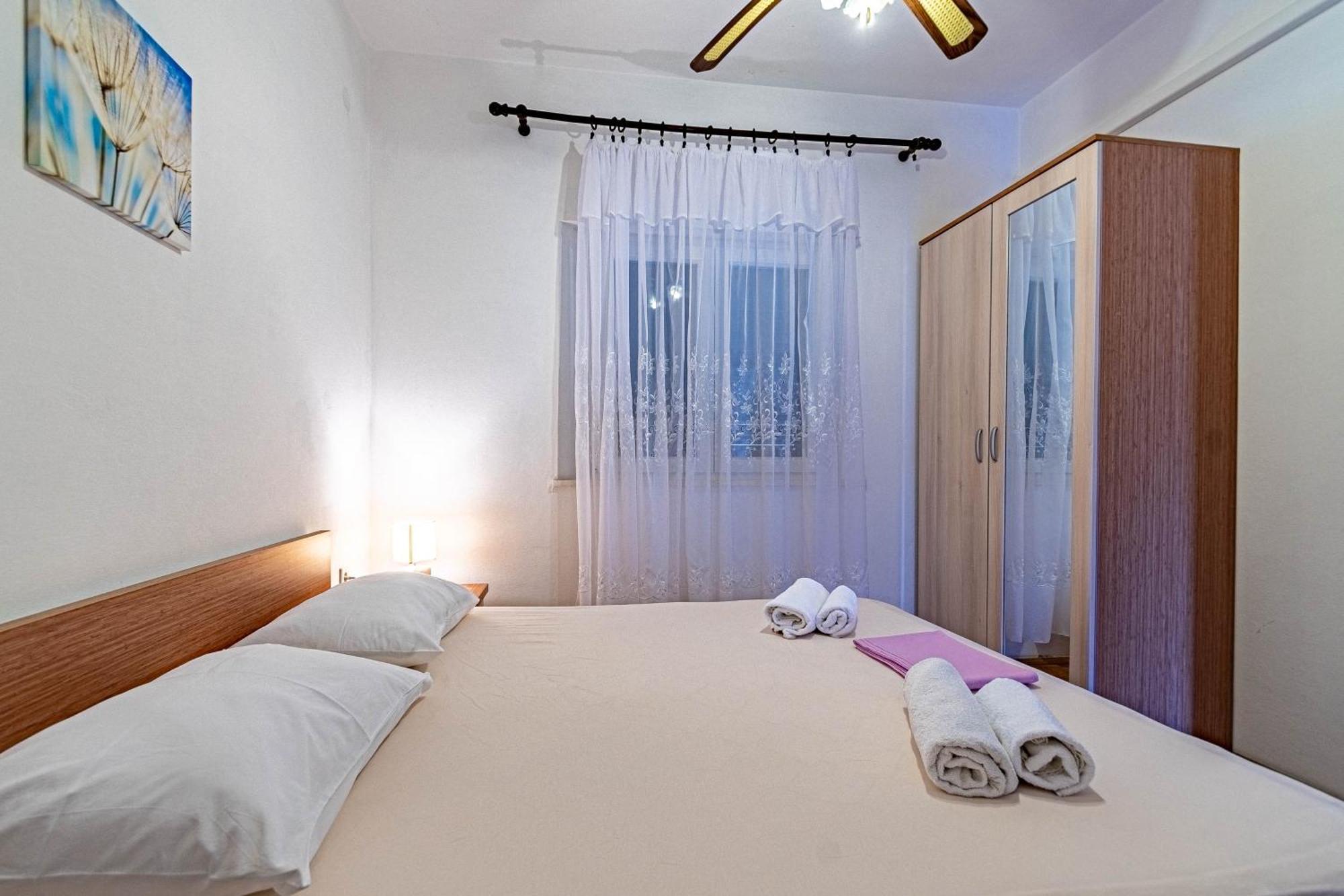 Apartments By The Sea Tri Zala, Korcula - 9237 Zrnovo Phòng bức ảnh